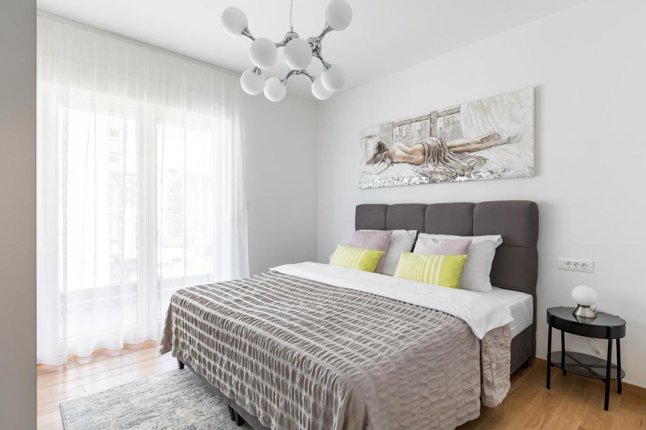 Elysian Zen Luxury Apartment - Two Bedroom Apartment With Terrace And Sea View Сплит Екстериор снимка
