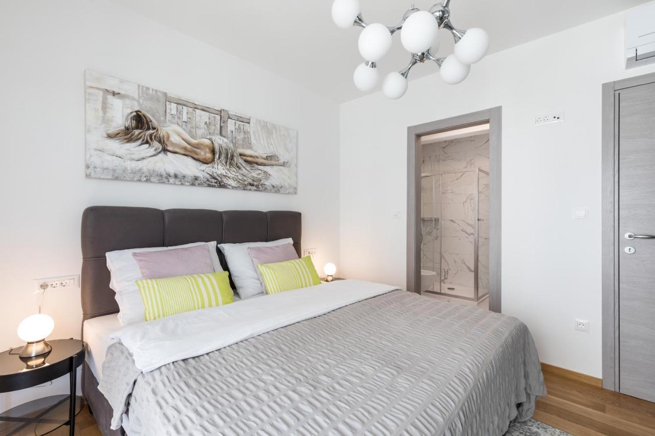 Elysian Zen Luxury Apartment - Two Bedroom Apartment With Terrace And Sea View Сплит Екстериор снимка